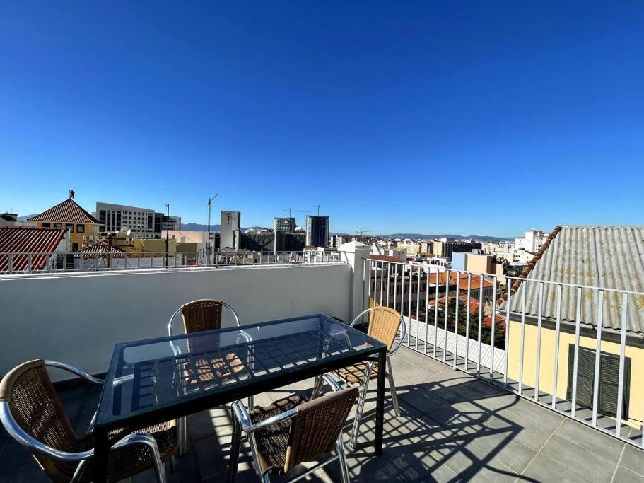 Appartement Peaceful 1Br With Shared Terrace At The Nook à Gibraltar Extérieur photo